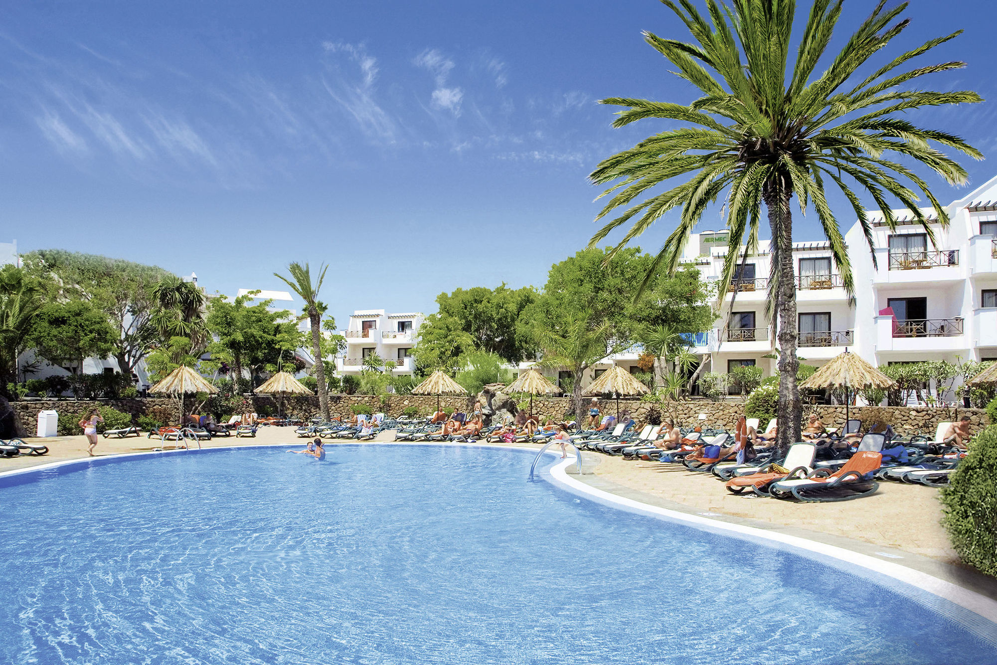 Allsun Hotel Albatros Costa Teguise Extérieur photo